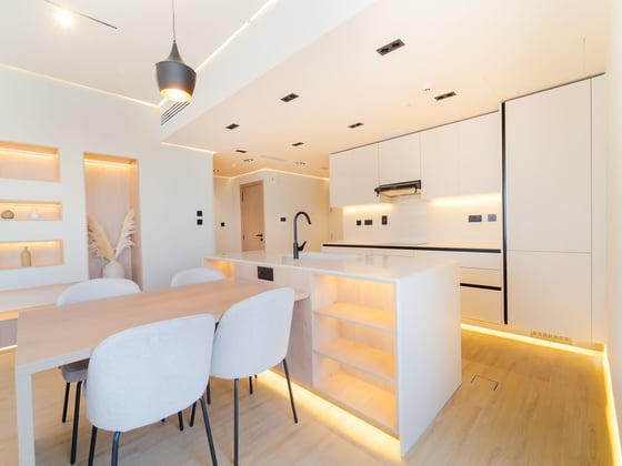 Fully Renovated | High Floor | Luxury | Turnkey, picture 7