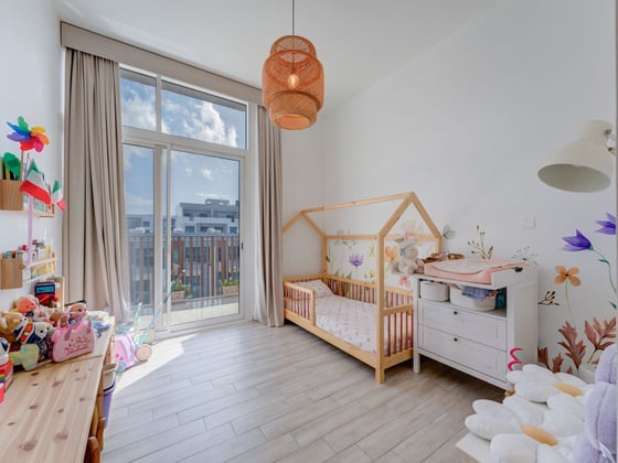 Ellington | Bright Unit | Upgraded | Vacant, picture 7