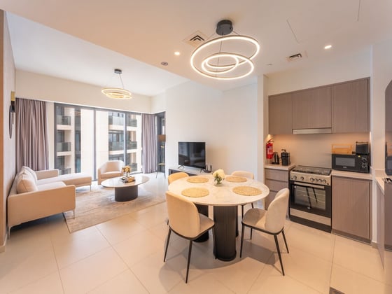 Prime Location | High Floor | Boulevard View, picture 4