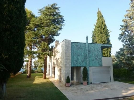 First line villa of outstanding architecture right by the be, picture 11