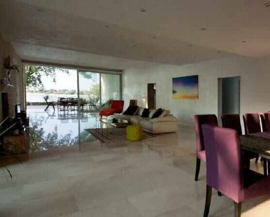 First line villa of outstanding architecture right by the be, picture 18