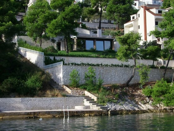 Saint-Jean-Cap-Ferrat style beachfront gorgeous villa with p, picture 5