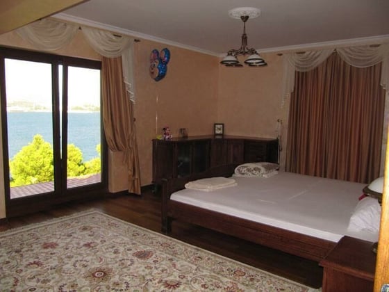 Saint-Jean-Cap-Ferrat style beachfront gorgeous villa with p, picture 15