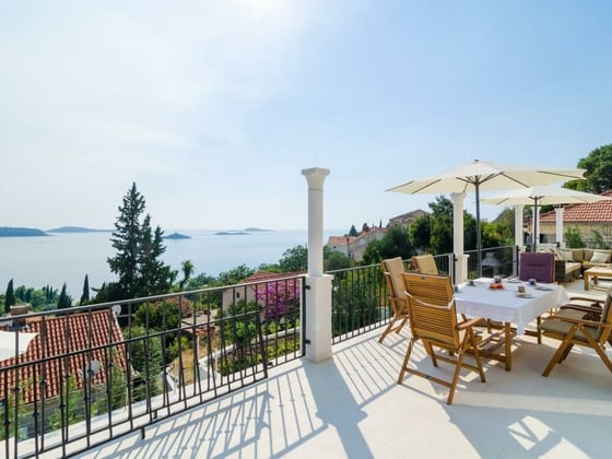 Fascinating villa with sea view in a close suburb of Dubrovn, picture 13