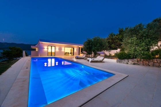 New modern seafront villa near Dubrovnik on one of Elafiti i, picture 24