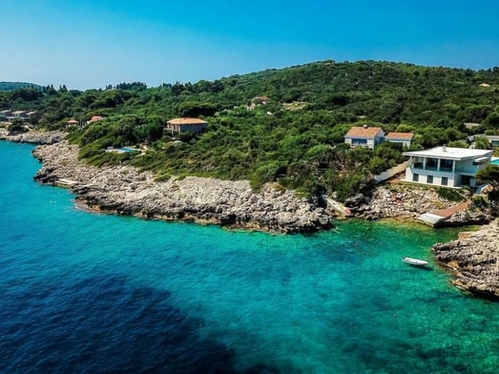 New modern seafront villa near Dubrovnik on one of Elafiti i, picture 1