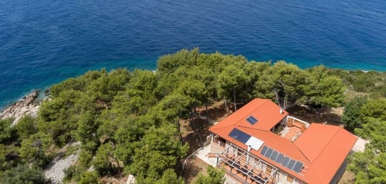Beautiful waterfront estate on a small island near Split on, picture 1