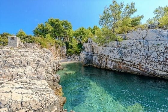 Beautiful waterfront estate on a small island near Split on, picture 3