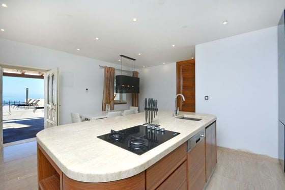 Very special villa for sale in Podstrana - we have never see, picture 16