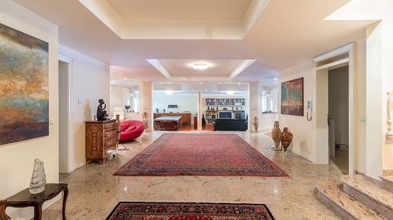Luxurious waterfront villa within resort on the first line t, picture 5