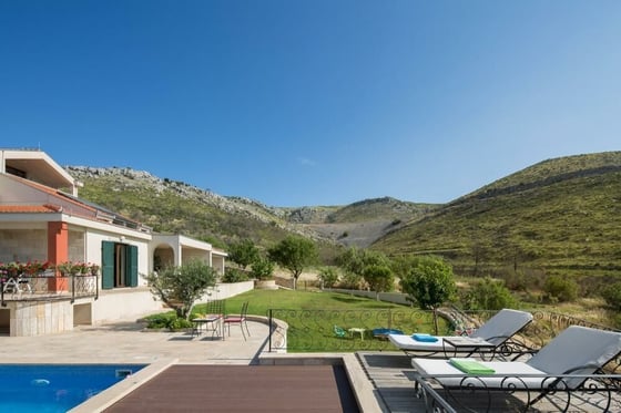 Unique Mediterranean-style hacienda with panoramic views in, picture 14