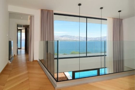 Luxurious first line villa for sale on Brac island in Splits, picture 19