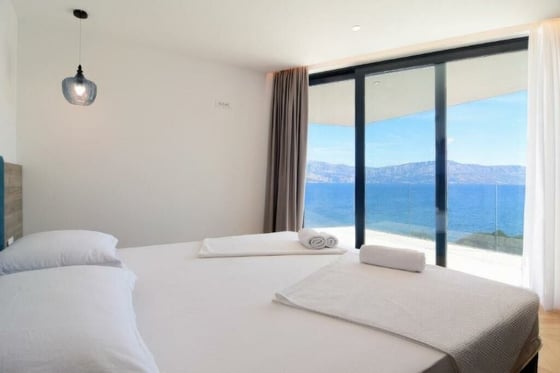 Luxurious first line villa for sale on Brac island in Splits, picture 20