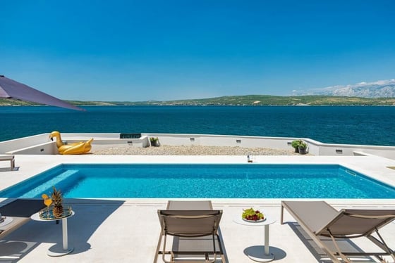 First line modern villa in Zadar area, most demanded format!, picture 1