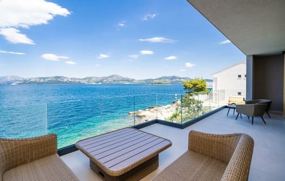 Absolutely stunning villa next to the beachline, swimming po, picture 6