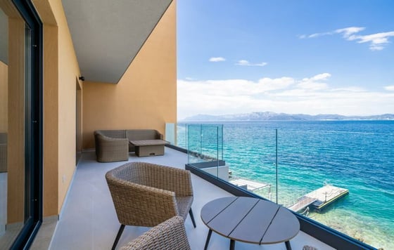 Absolutely stunning villa next to the beachline, swimming po, picture 15