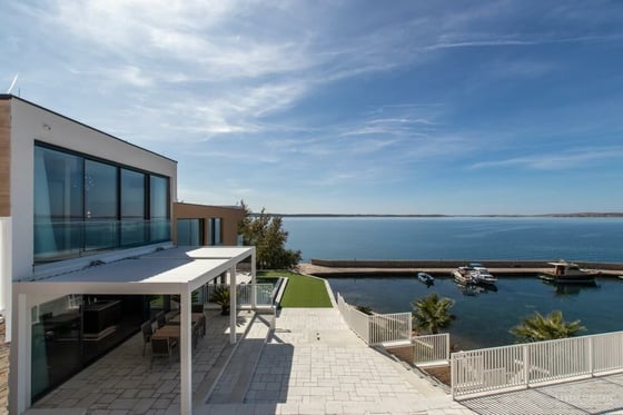Stunning 1st line designer villa near Zadar!, picture 14