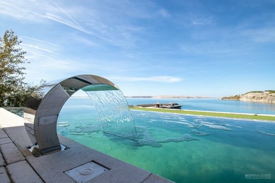 Stunning 1st line designer villa near Zadar!, picture 4