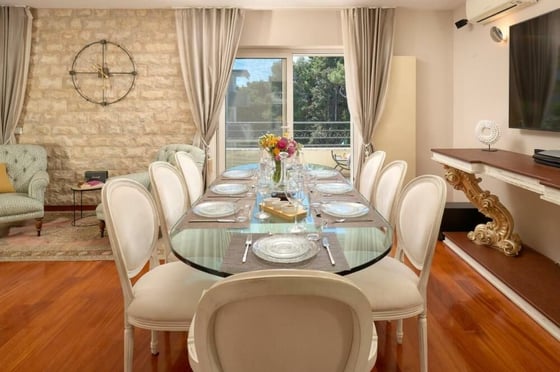 Exceptional classical style villa in Split, with swimming po, picture 12