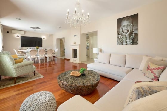 Exceptional classical style villa in Split, with swimming po, picture 8