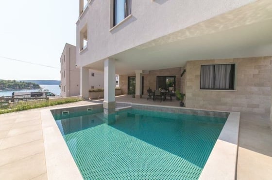 Phenomenal new villa on Ciovo, 50 meters from the beach only, picture 6