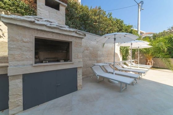 Phenomenal new villa on Ciovo, 50 meters from the beach only, picture 12