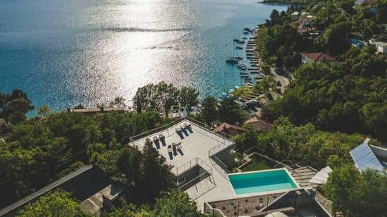 Exclusive villa with panoramic sea view in Jardanovo, mere 5, picture 1