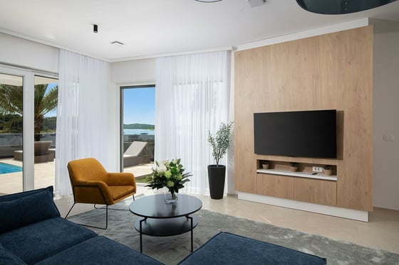 Ultramodern villa in Medulin on the 1st line to the sea, for, picture 25