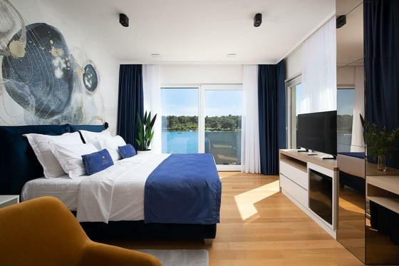 Ultramodern villa in Medulin on the 1st line to the sea, for, picture 18