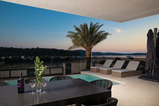 Ultramodern villa in Medulin on the 1st line to the sea, for, picture 8