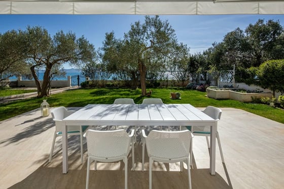 Wonderful 1st line villa in Zadar area, for sale, picture 7