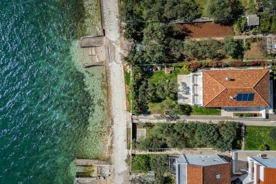 Wonderful 1st line villa in Zadar area, for sale, picture 1