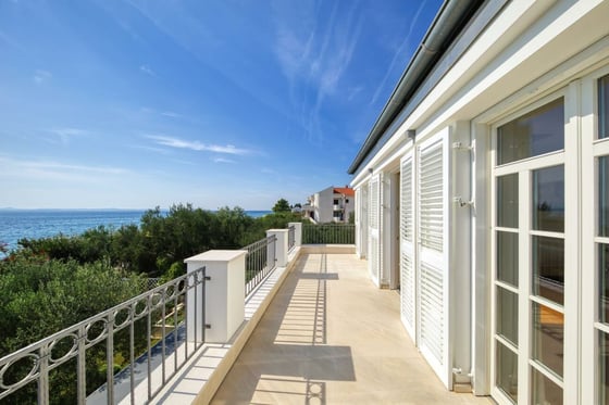 Wonderful 1st line villa in Zadar area, for sale, picture 4