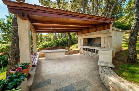 Luxury 1st line villa of original architecture on Brac islan, picture 18