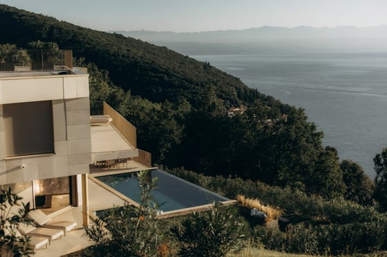 Magnificent newly built villa, an architectural masterpiece, picture 3