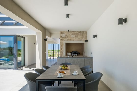 Two luxury villas with swimming pools in a peaceful setting, picture 19
