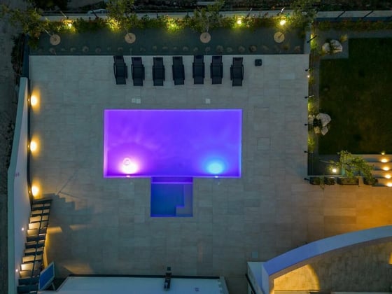 Expansive villa with magnificent sea views over Opatija, for, picture 17