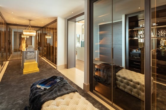 This luxurious resort/style villa is nestled with 24security, picture 13