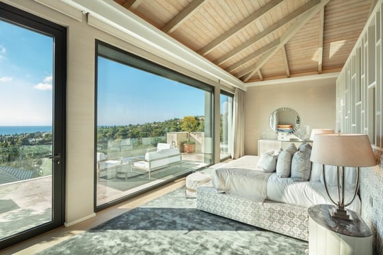 This luxurious resort/style villa is nestled with 24security, picture 9