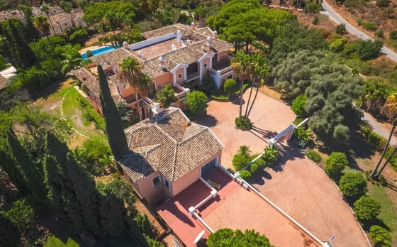 An exceptional opportunity to own a distinguished mansion, picture 15