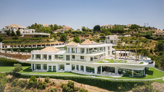 Discover an extraordinary masterpice contemporary residence, picture 18