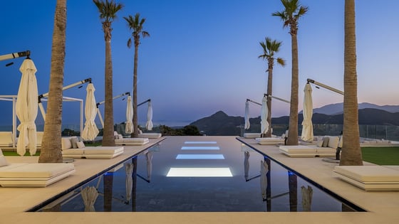 Discover an extraordinary masterpice contemporary residence, picture 20