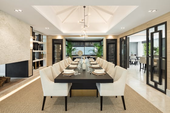 An awe-inspiring frontline golf villa brand new in Marbella, picture 5