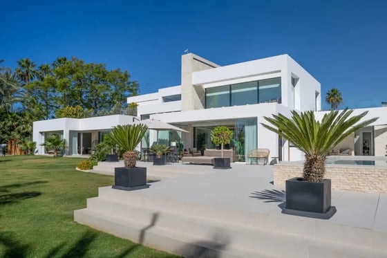 Modern Mansion And Guest House In The New Golden Mile., picture 2