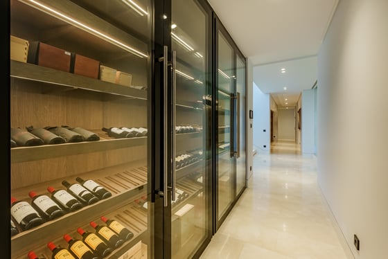 Experience the epitome of elegance and exclusivity Mansion, picture 13