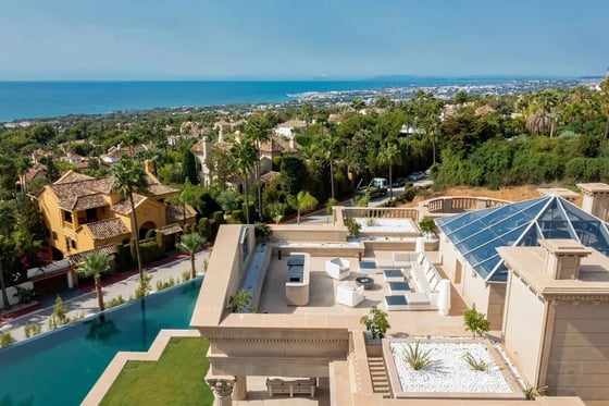 An architecturally unique, south-facing property in Marbella, picture 20