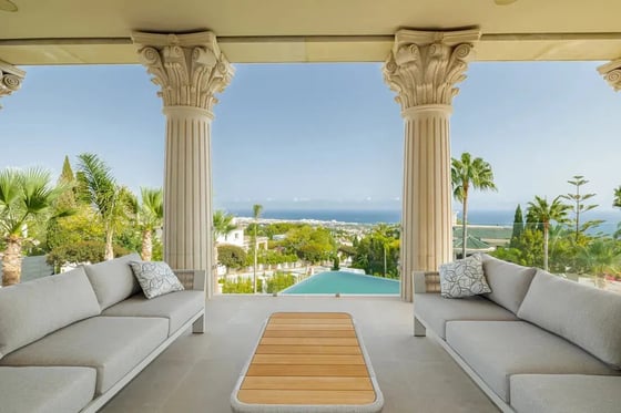 An architecturally unique, south-facing property in Marbella, picture 2