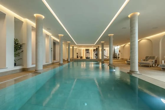 An architecturally unique, south-facing property in Marbella, picture 16