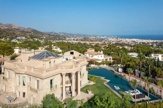 An architecturally unique, south-facing property in Marbella, picture 21