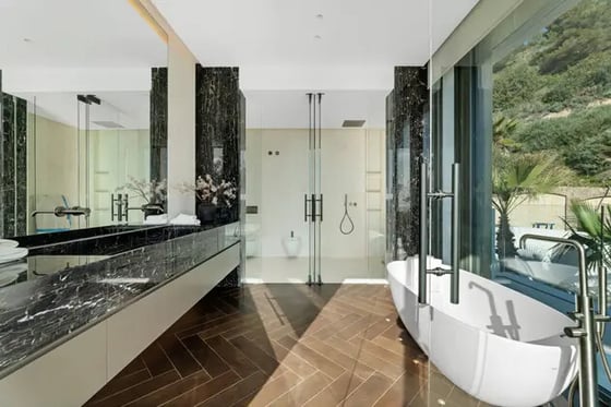 An Extraordinary Bespoke Villa with Sea Views in Marbella, picture 12